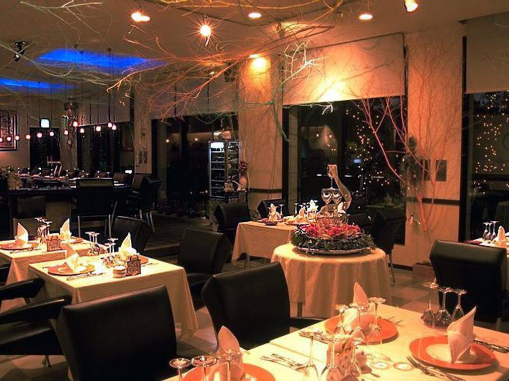 Tsukubanoyu Urban Hotel Екстер'єр фото