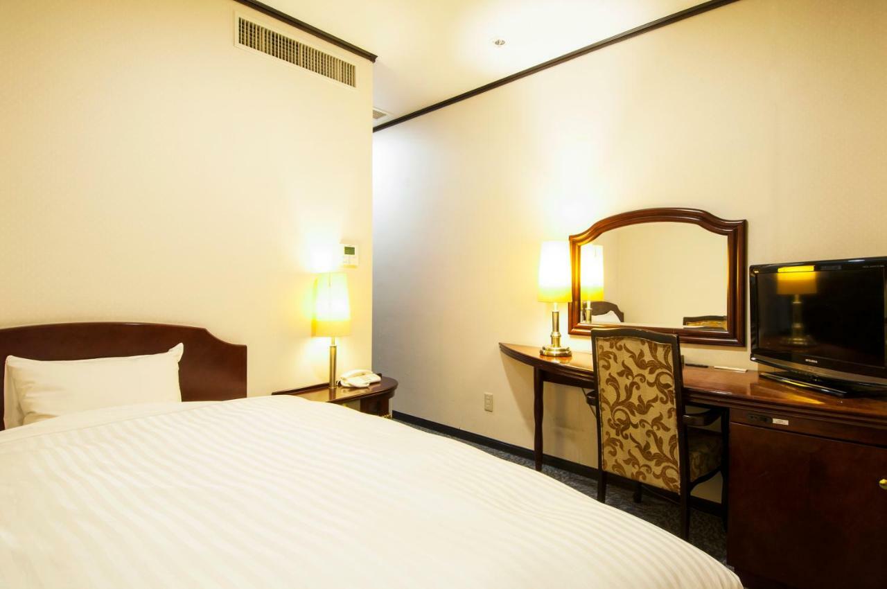Tsukubanoyu Urban Hotel Екстер'єр фото